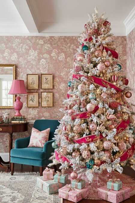 Shades of pink Christmas tree decorating ideas