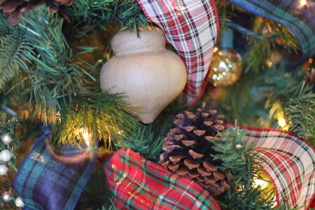 kraft paper acorn christmas ornament