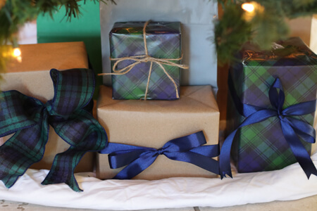 black watch plaid navy green gift wrap