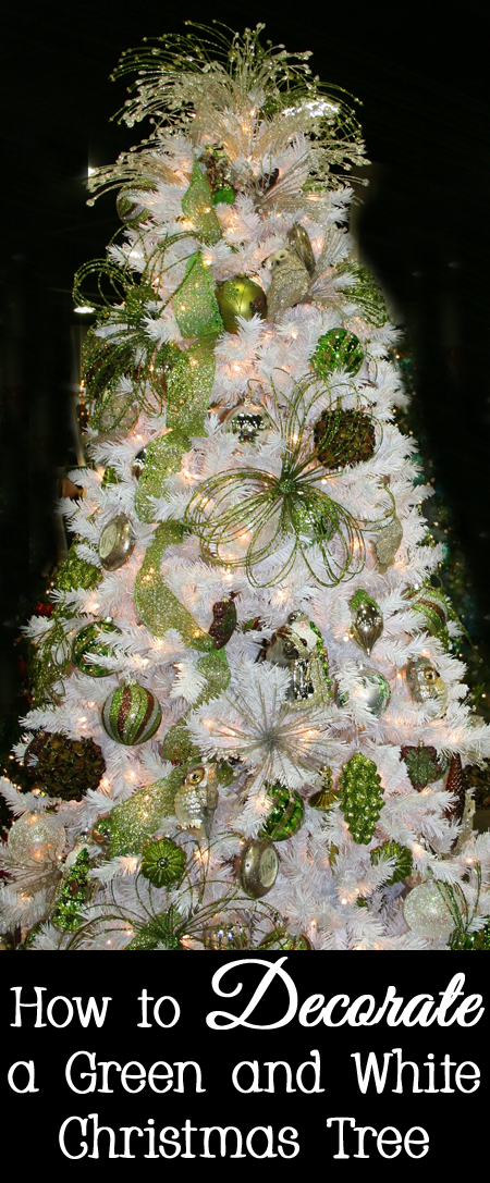 Tips and Tricks for How to Decorate a Green and White Christmas Tree